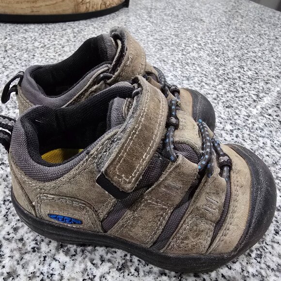 Keen Toddler size 6 - Picture 2 of 4